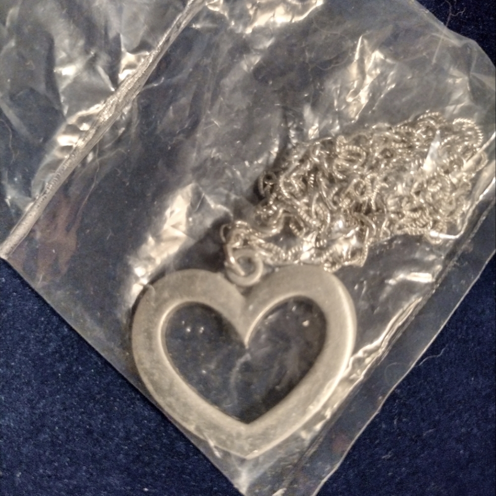 R Tennesmed Sweden Pewter Heart Pendant Necklace